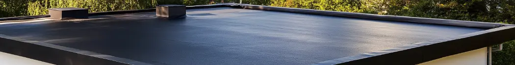 A very clean well maintained EPDM garage roof